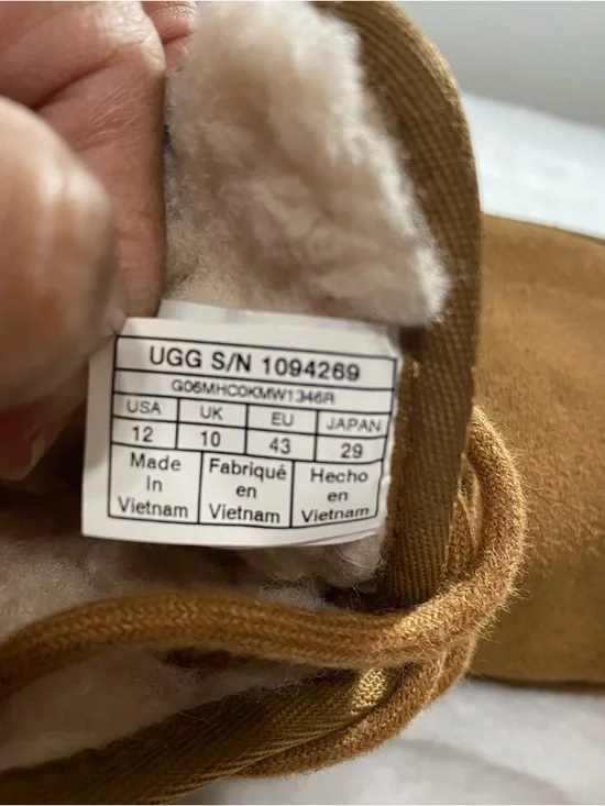 UGG “Neumel" Women’s Suede/Shearling Shoe - Lace-Up Chukka Boot (Chestnut) US 12 - Picture 6 of 12